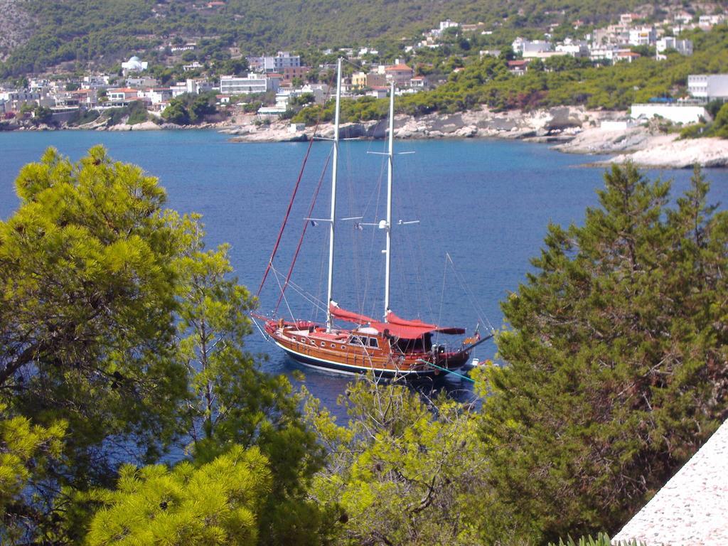 Kavos Bay Seafront Apartment Agia Marina (Aegina)