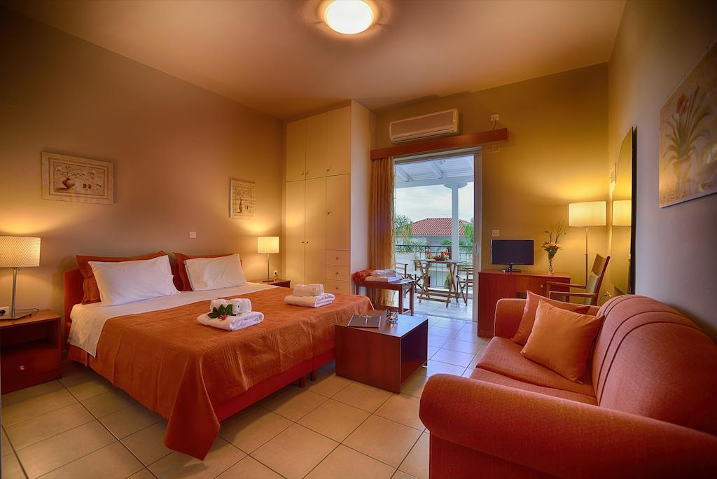 Aparthotel Theoxenia 2*