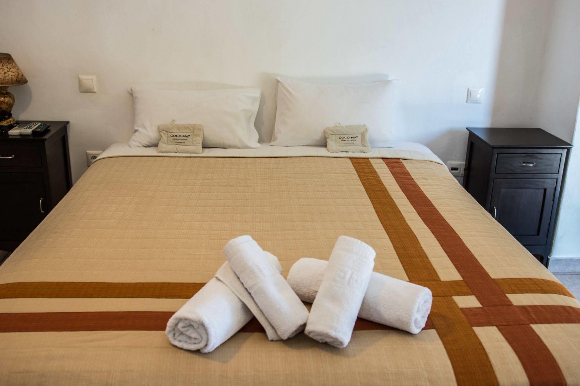 Aparthotel Alkifron 2*