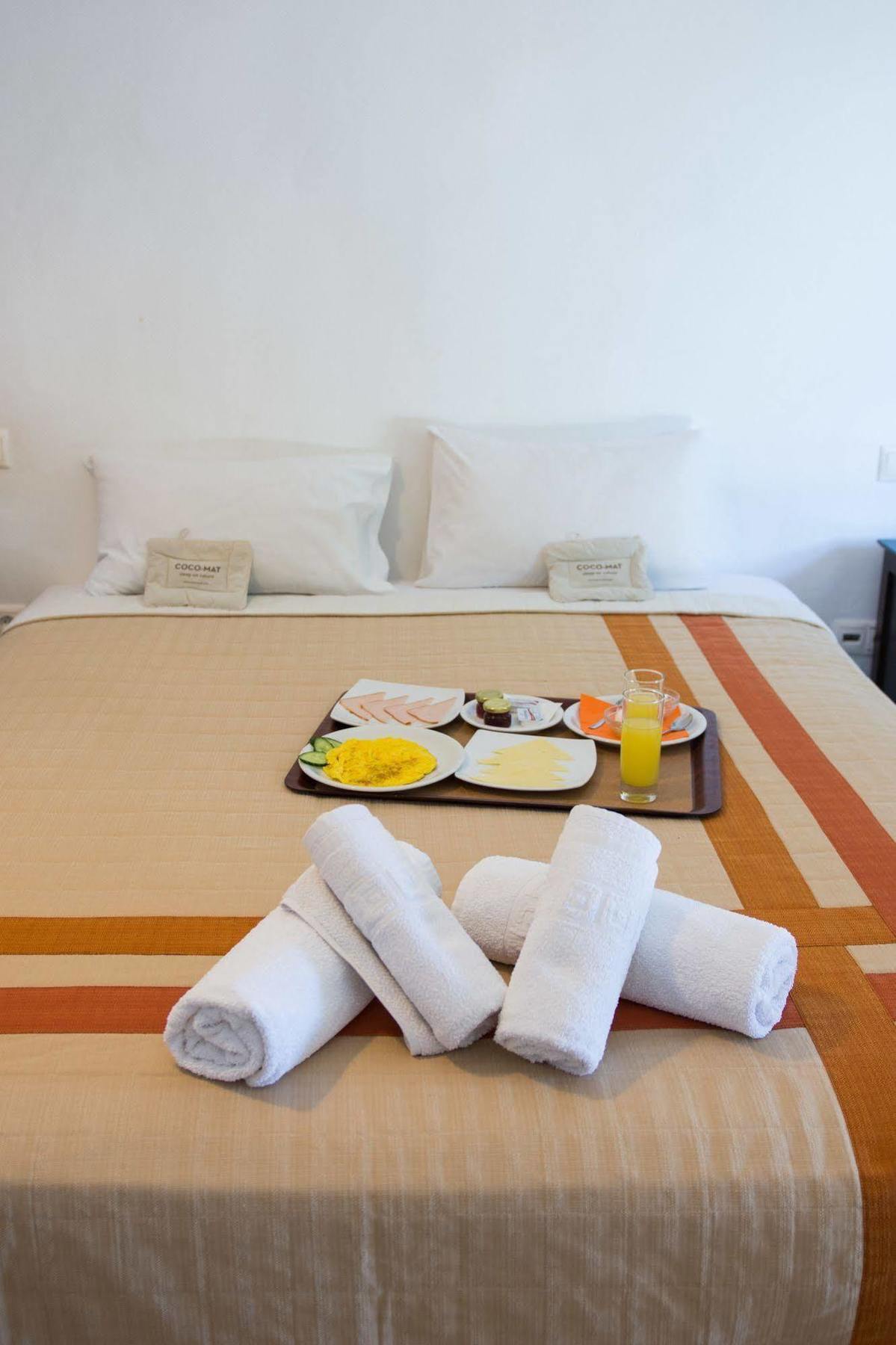 Aparthotel Alkifron 2*