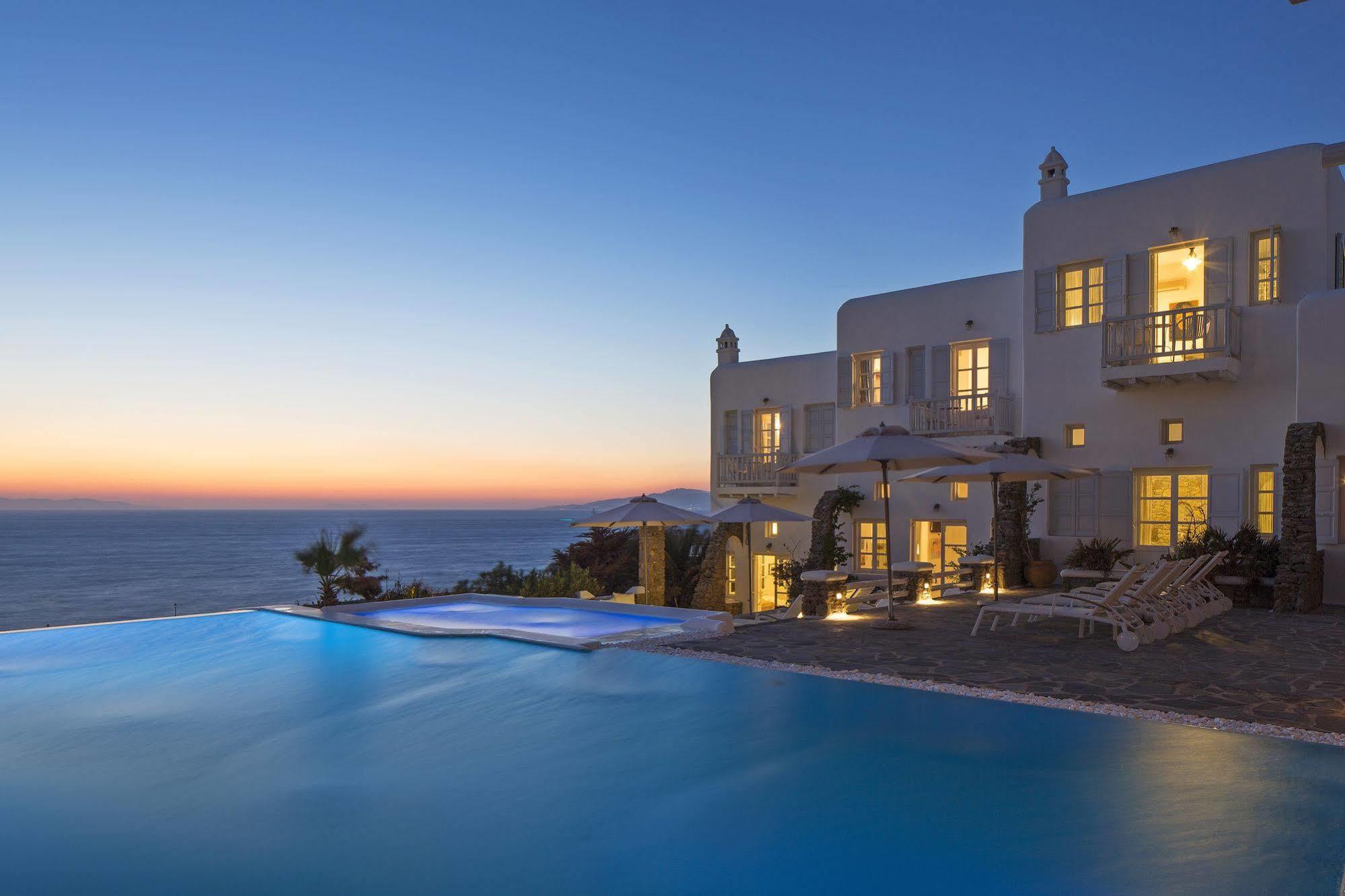 Apanema Hotel
