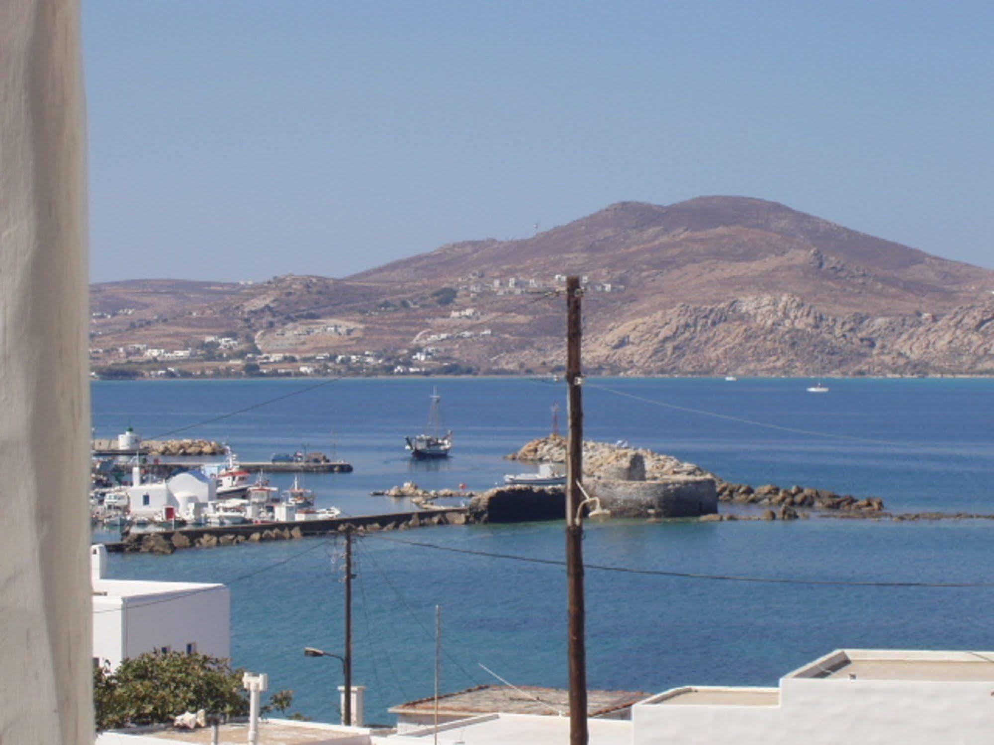 Despina's Mare Aparthotel Naousa (Paros)