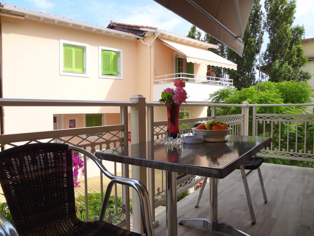Zone Guest house Nydri (Lefkada)