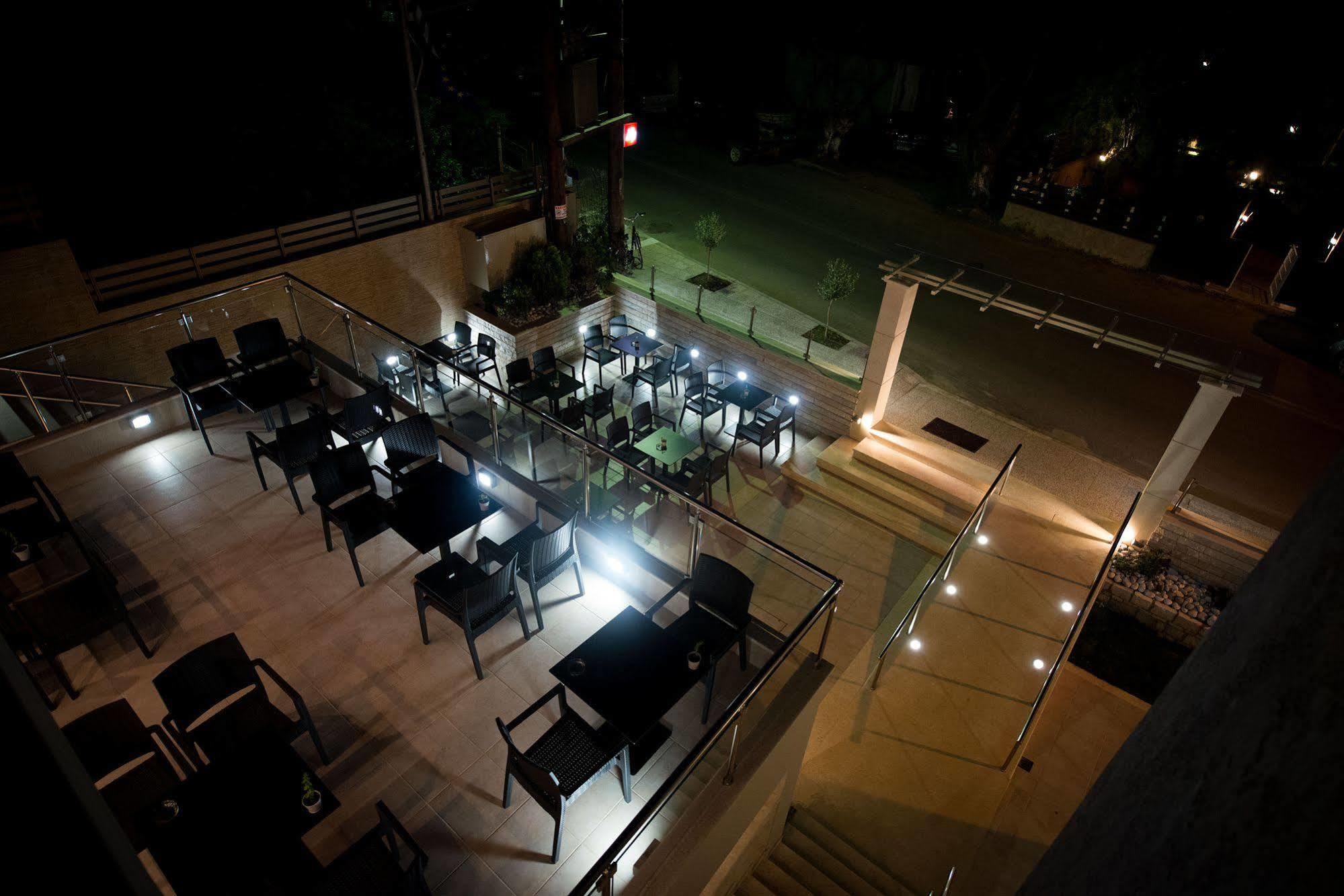 Aparthotel Mantinia Bay 3*