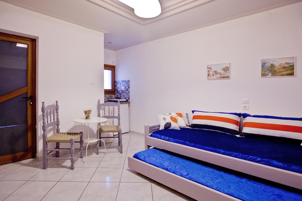 Seranides Boutique 2* Kato Gatzea
