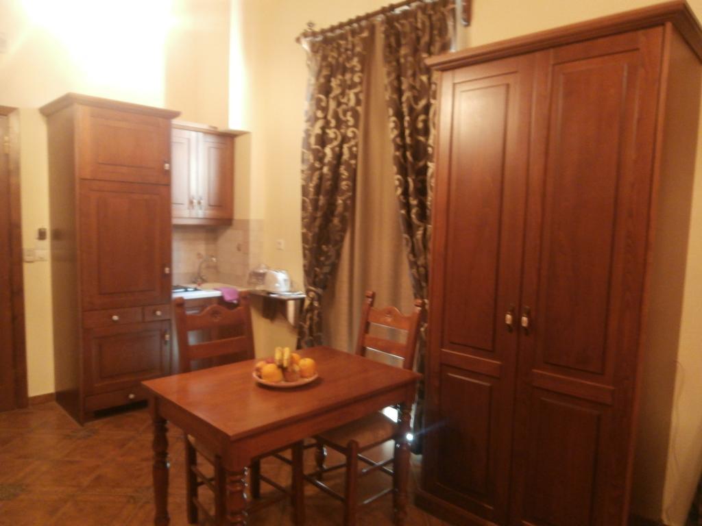 Afroditi Aparthotel 2*