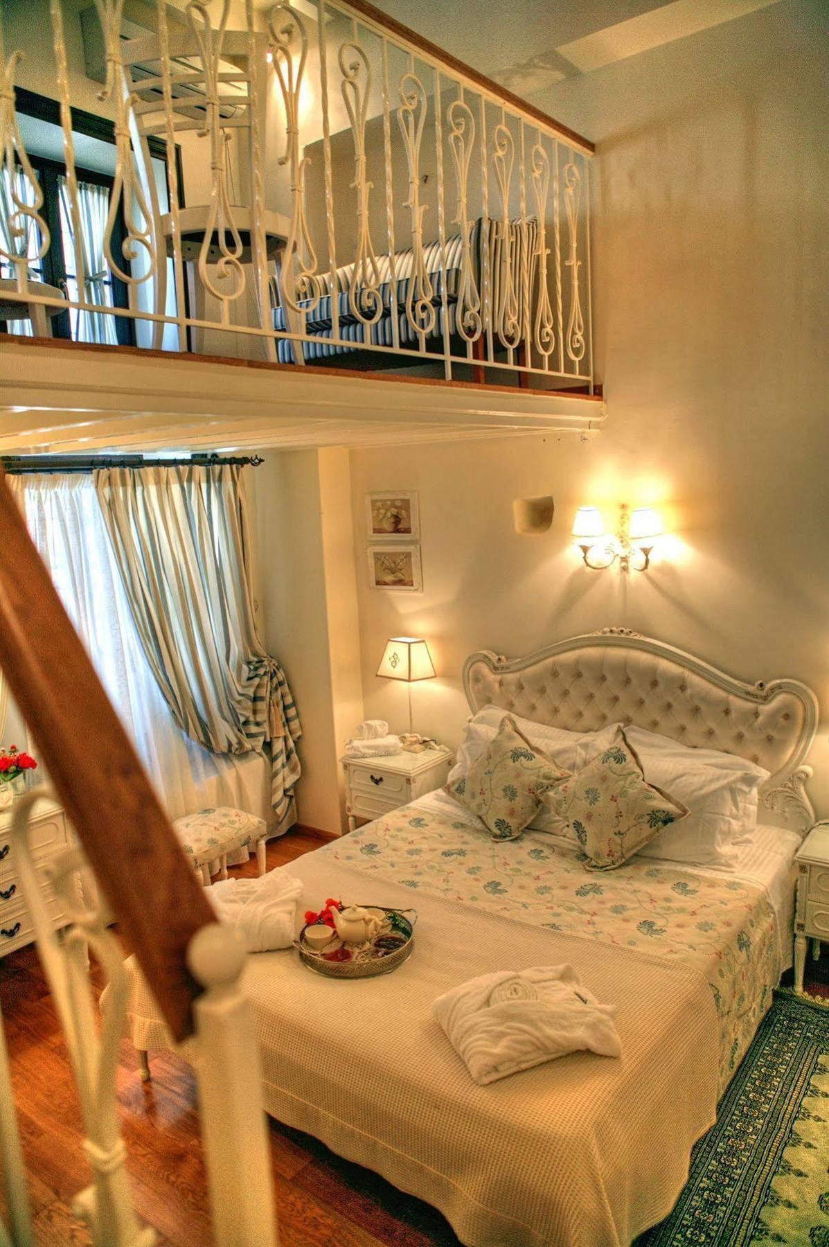 Guest house Archontiko Petras 1821 Petra (Lesbos)