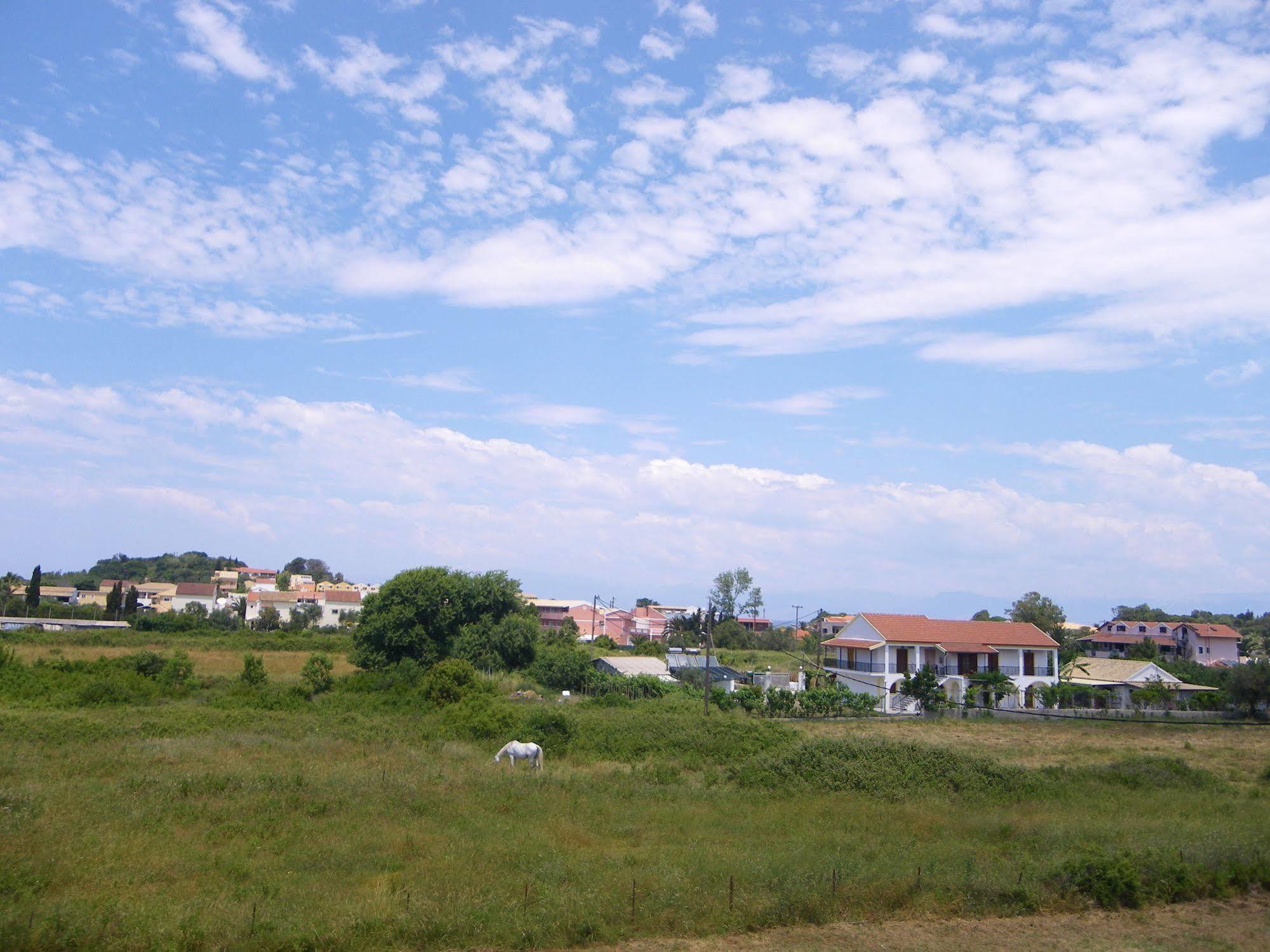Christakis Sidari (Corfu)
