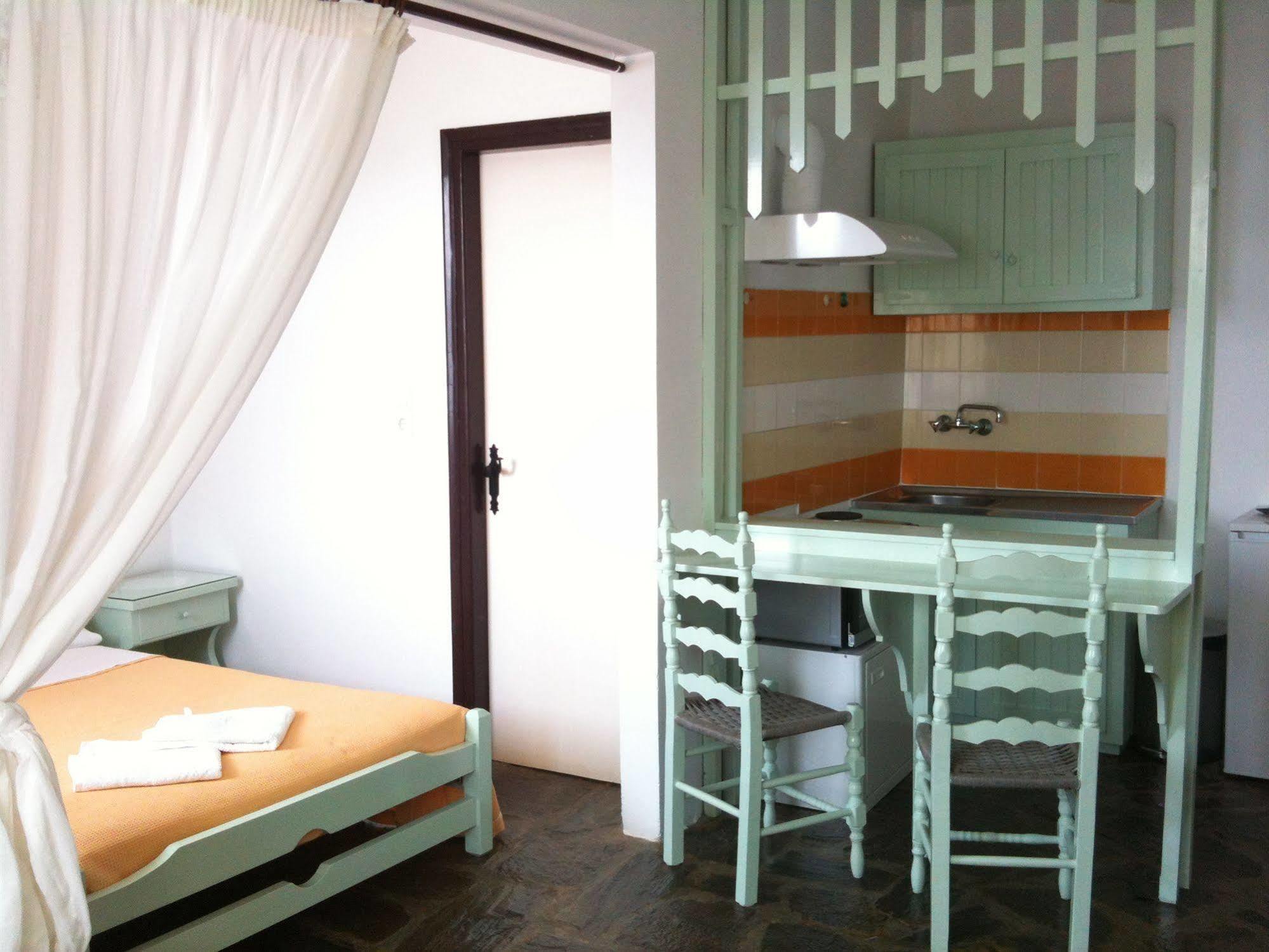 Aparthotel Scorpios &