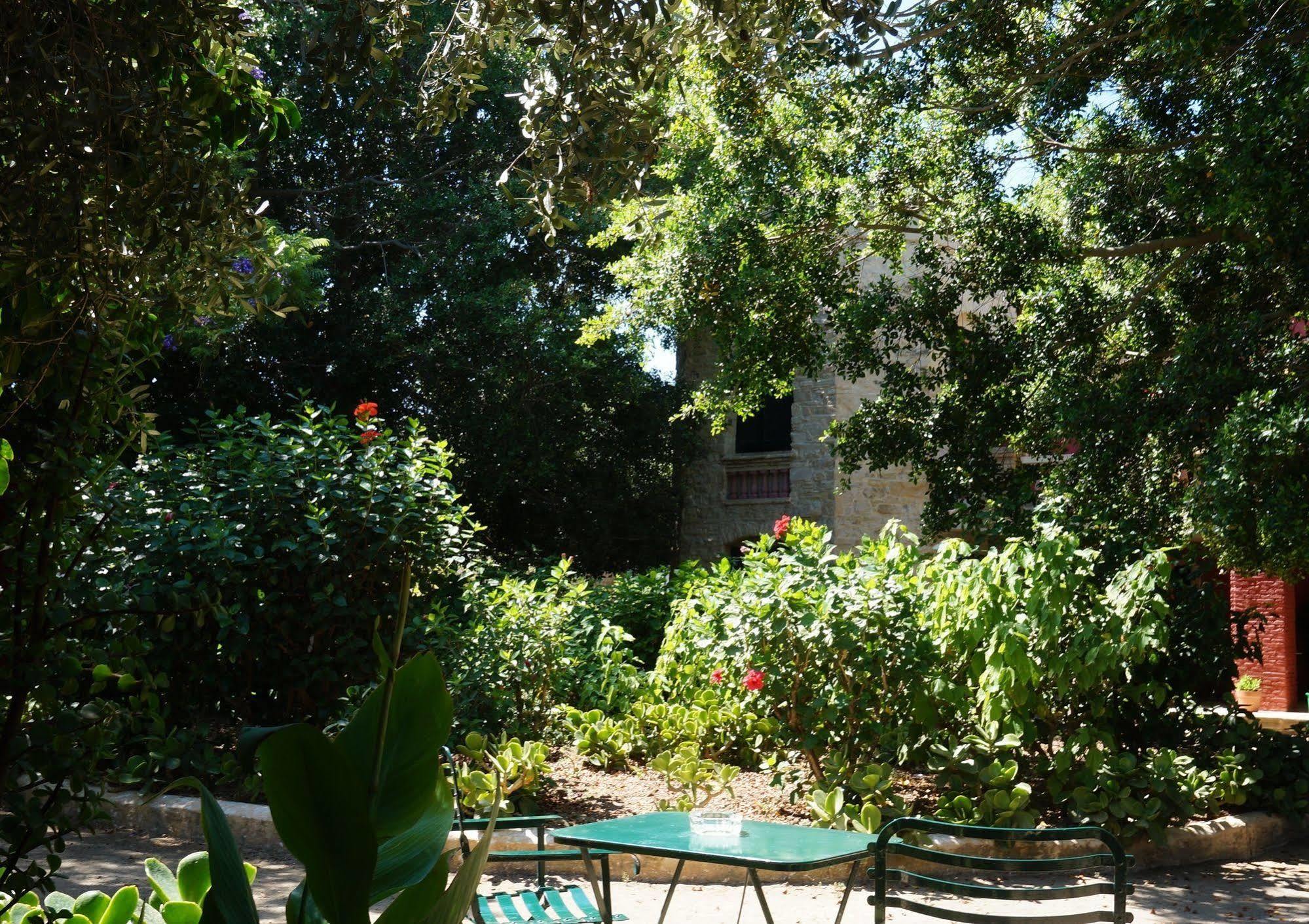 Archontiko Angelou Guest house