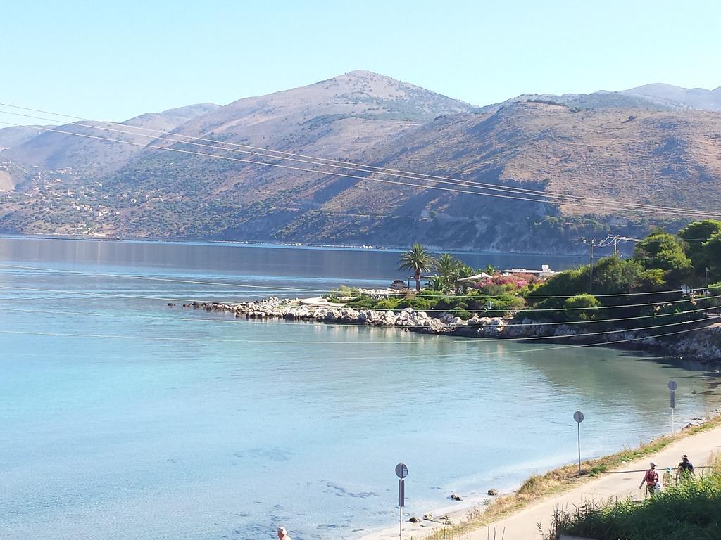 Kefalonia Seaside Stays Fanari Apartment *
