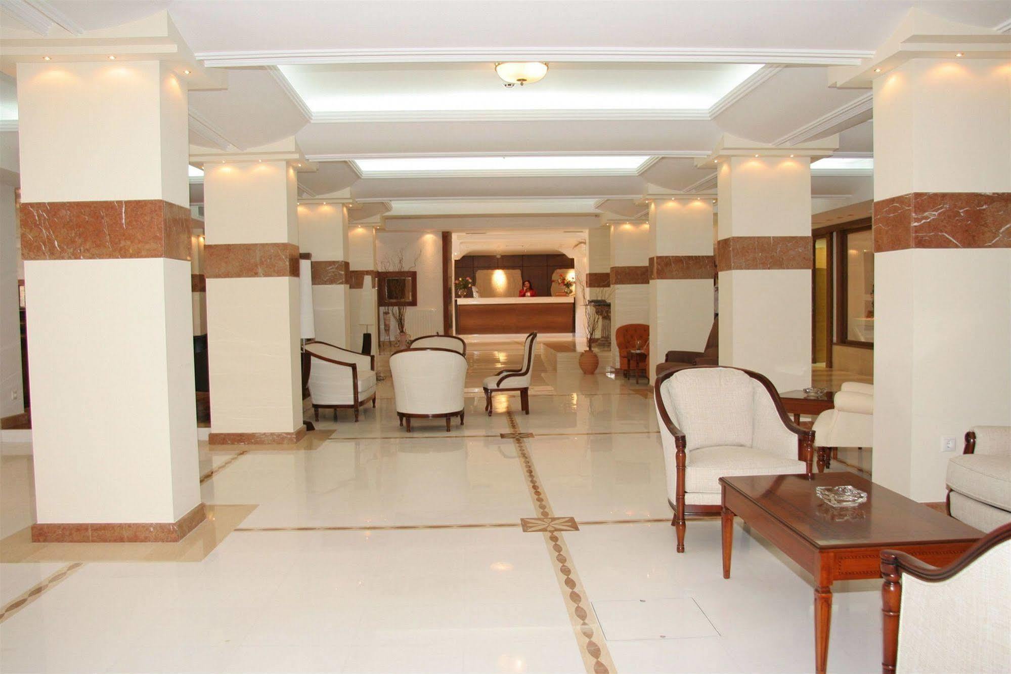 Hotel Crithoni's Paradise