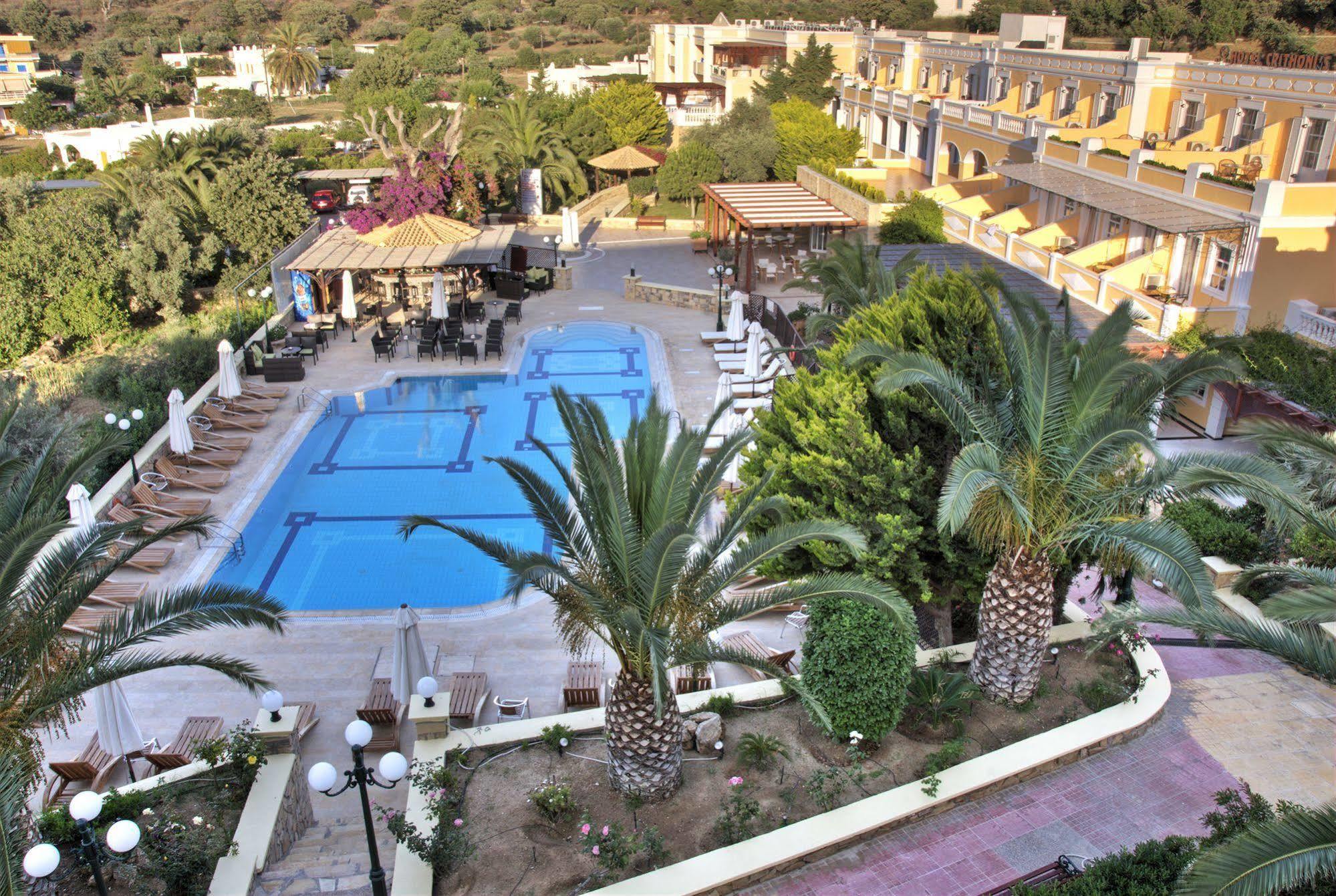 Hotel Crithoni's Paradise