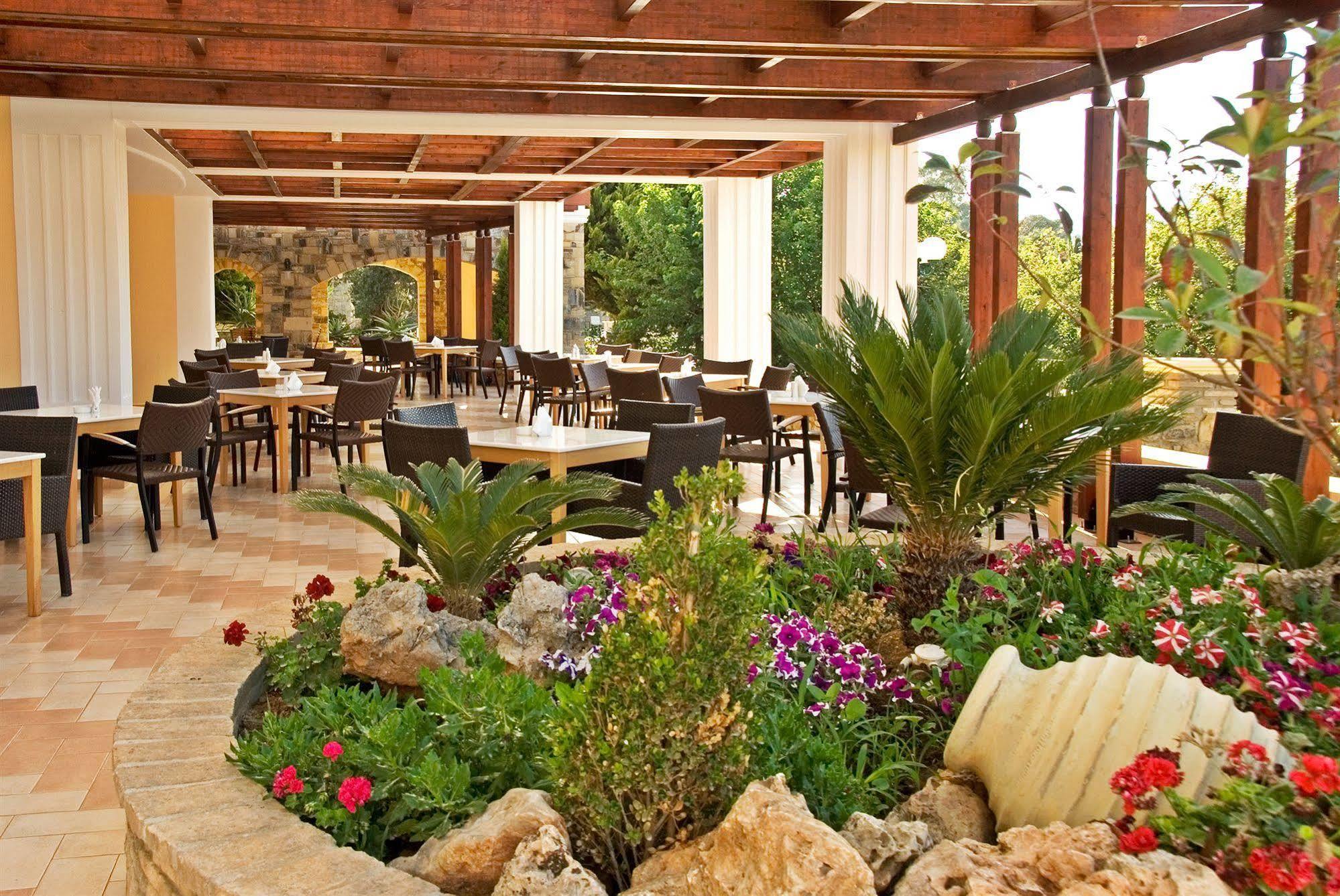 Crithoni's Paradise Alinda (Leros)
