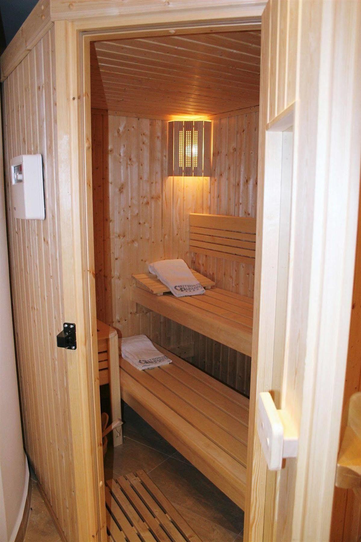 Crithoni's Paradise 4*