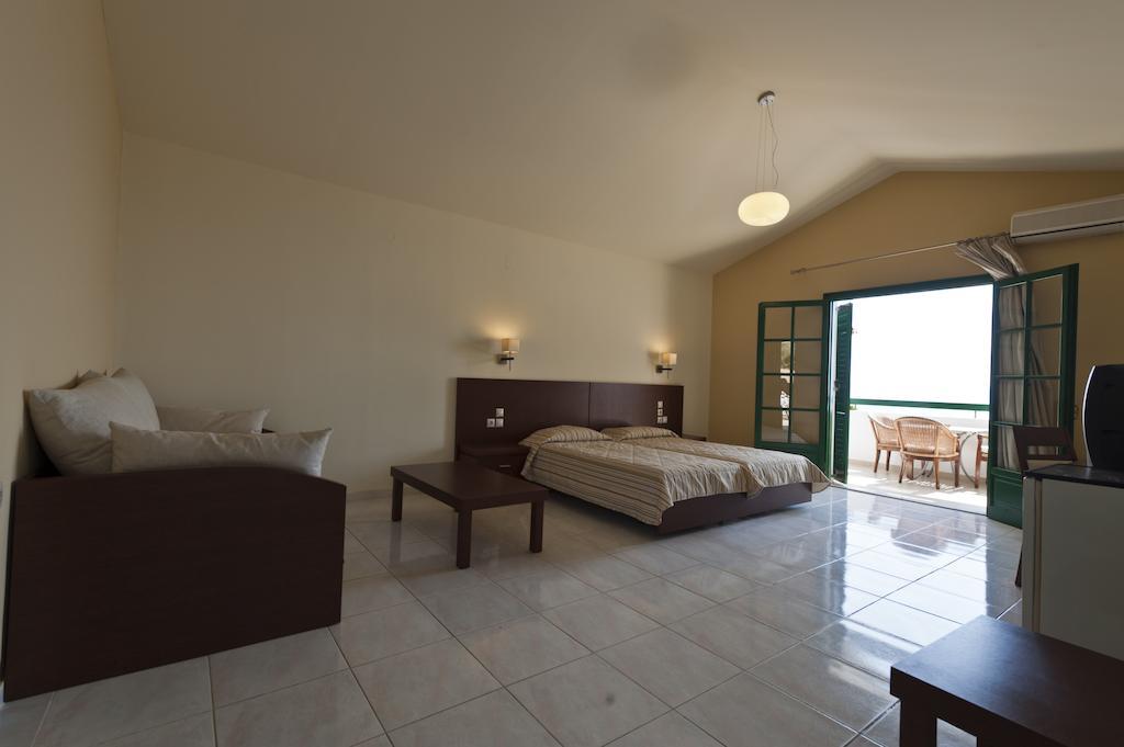 Hotel Skiathos Club &