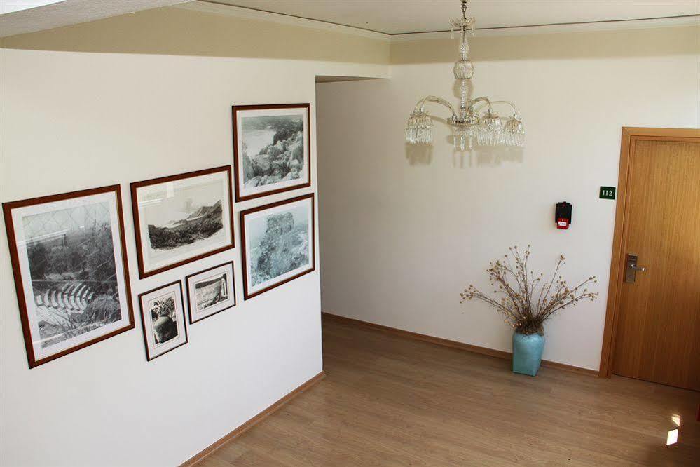 Mouria Pansion Hotel