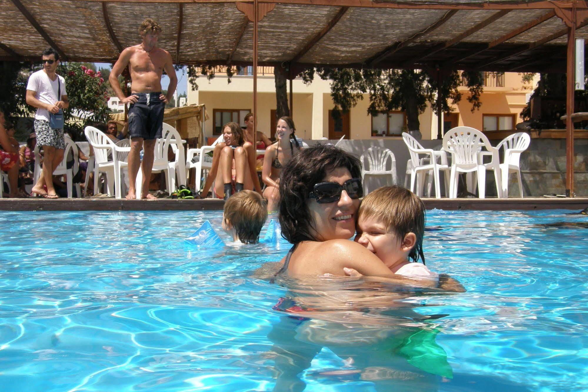 Elies Hotel 3*