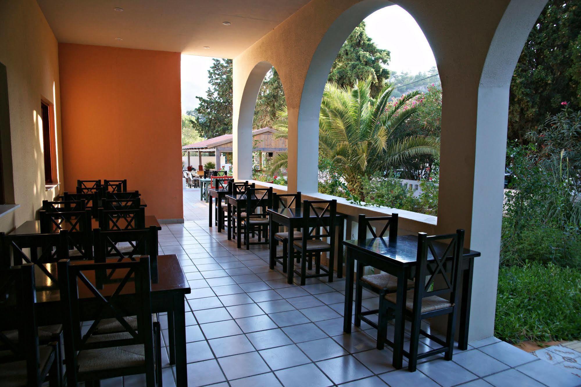 Elies Hotel Panormos (Kalymnos)