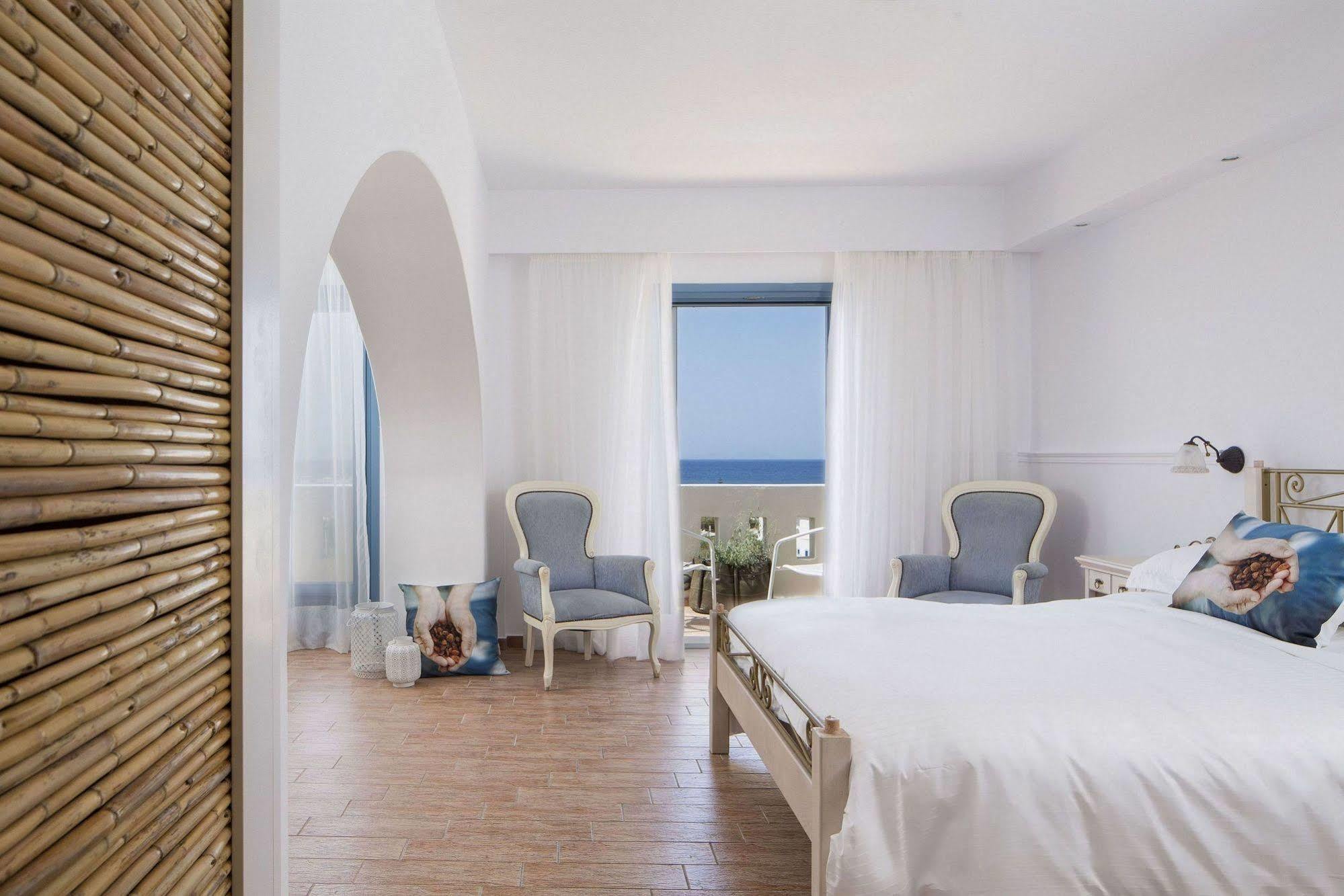 Lagos Mare Hotel 4*