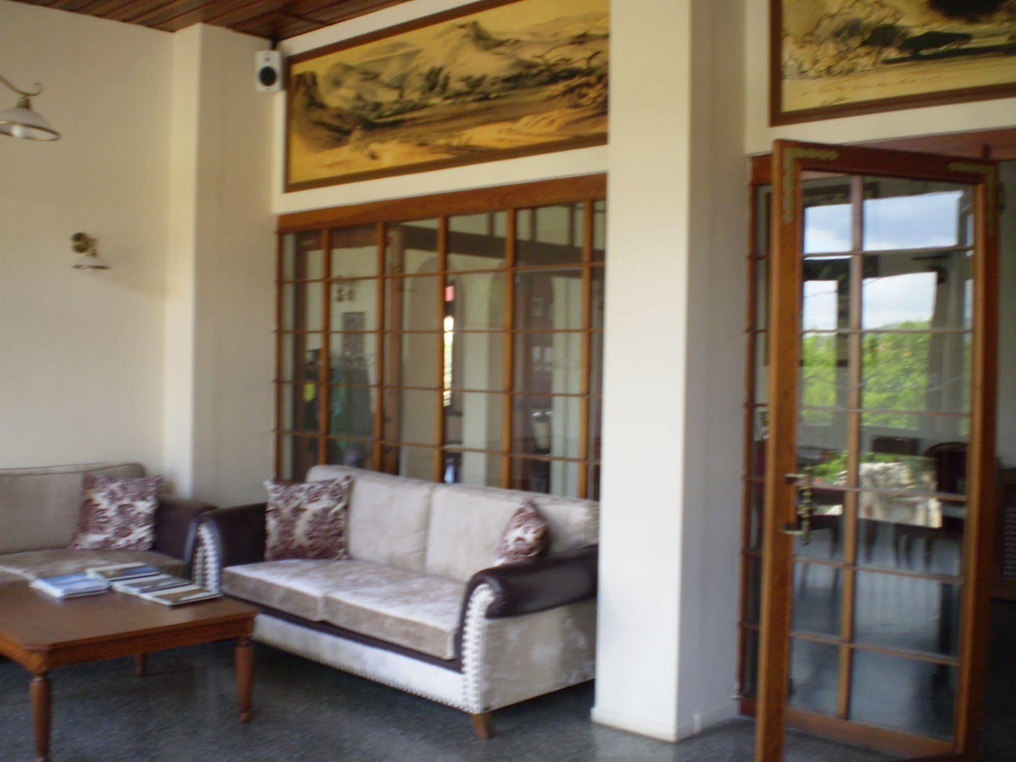 Byzantion Hotel 3*