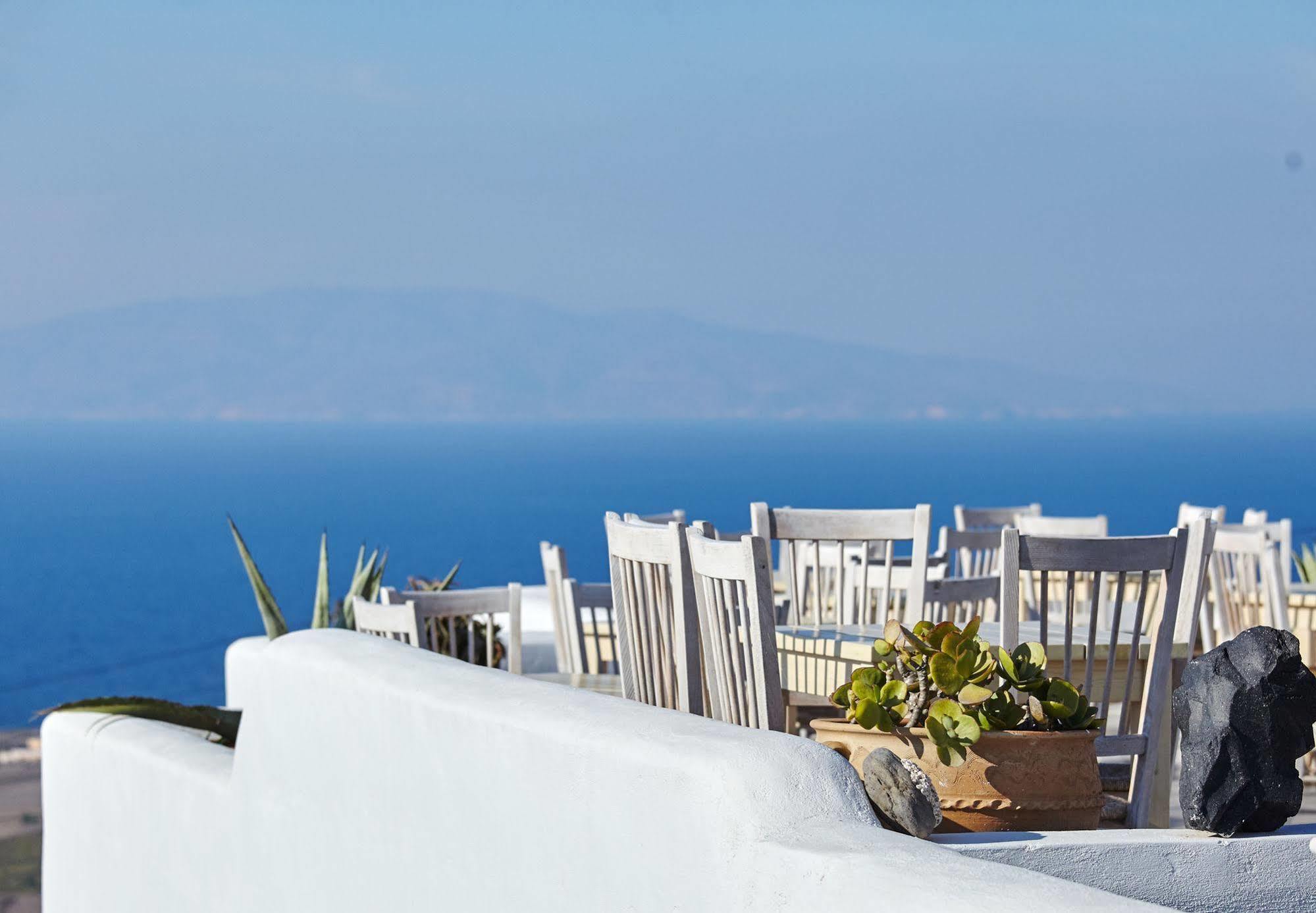 Memories Foinikia (Santorini)