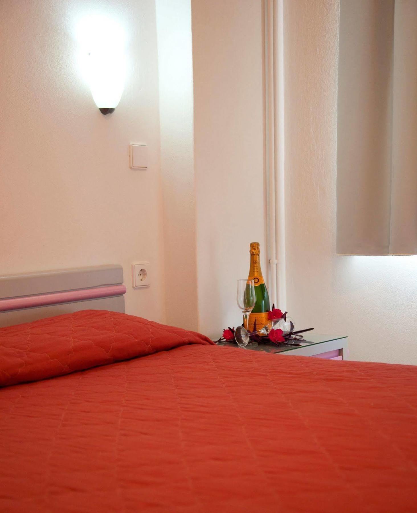 Ermis 3* Platanias (Crete)