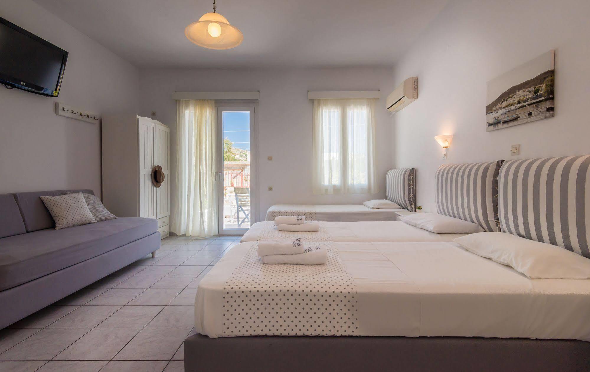 Hotel Aeolis Adamantas (Milos)