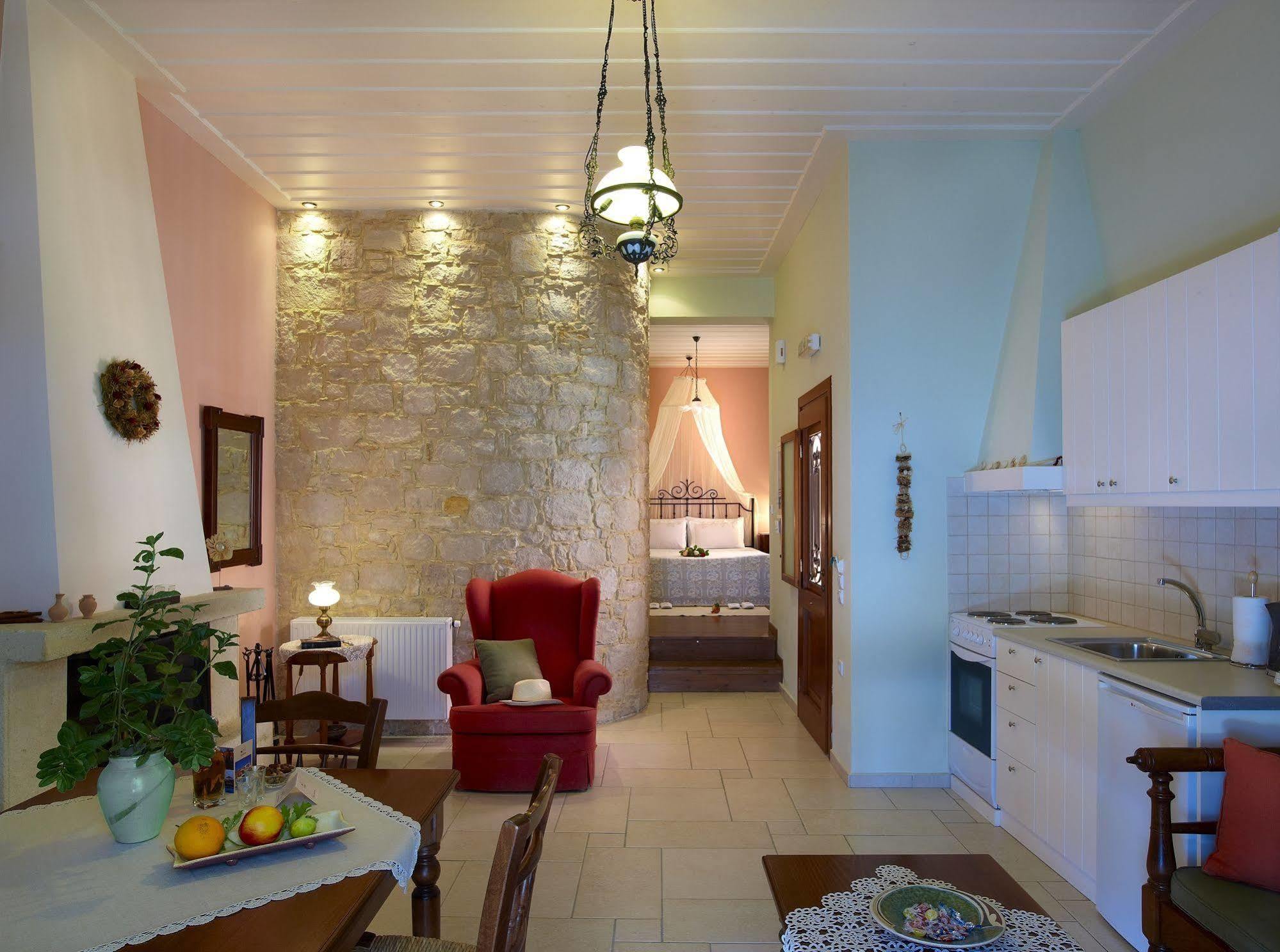 Katalagari Country Hotel Heraklion (Crete)
