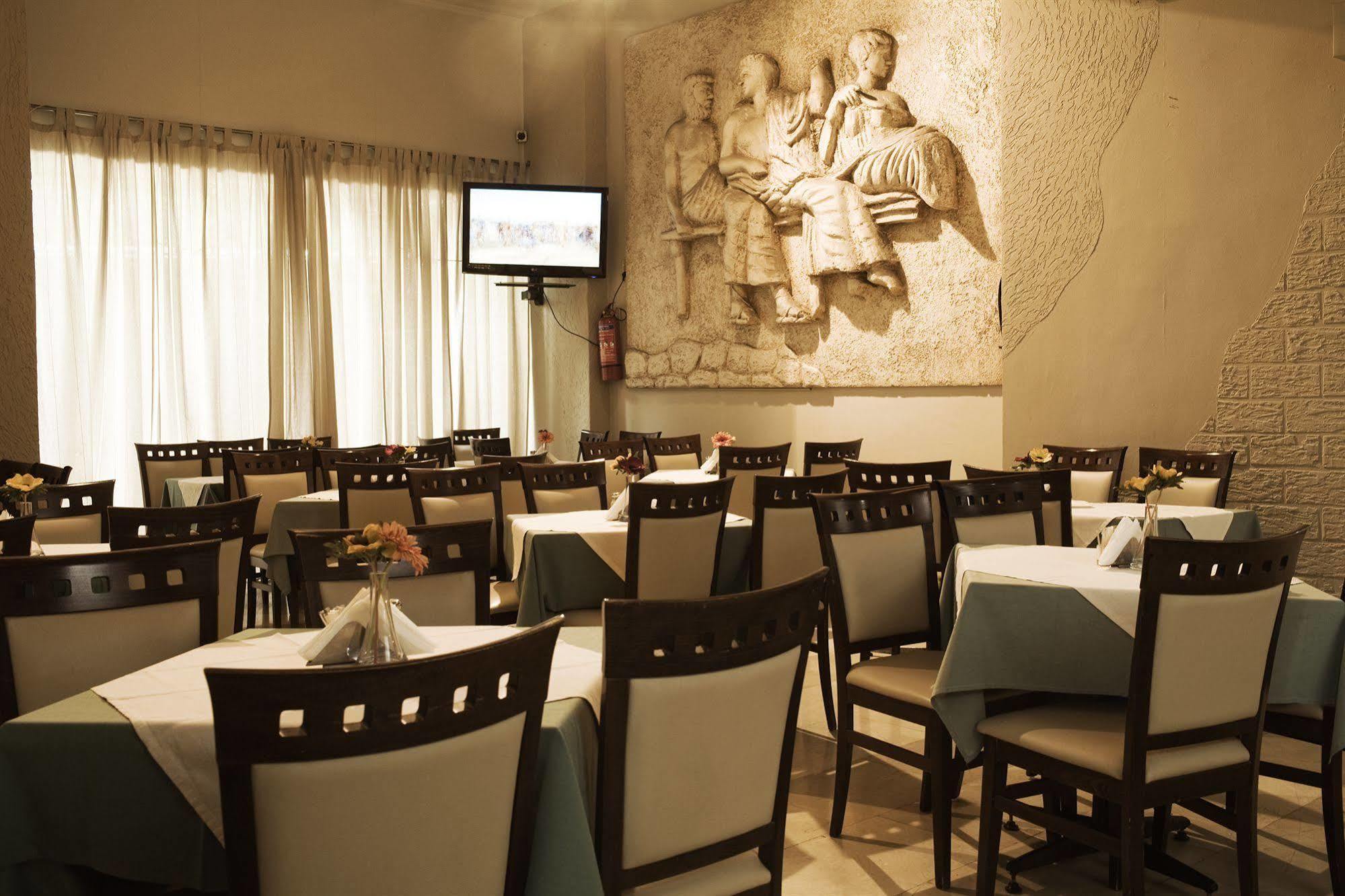 Hellinis Hotel