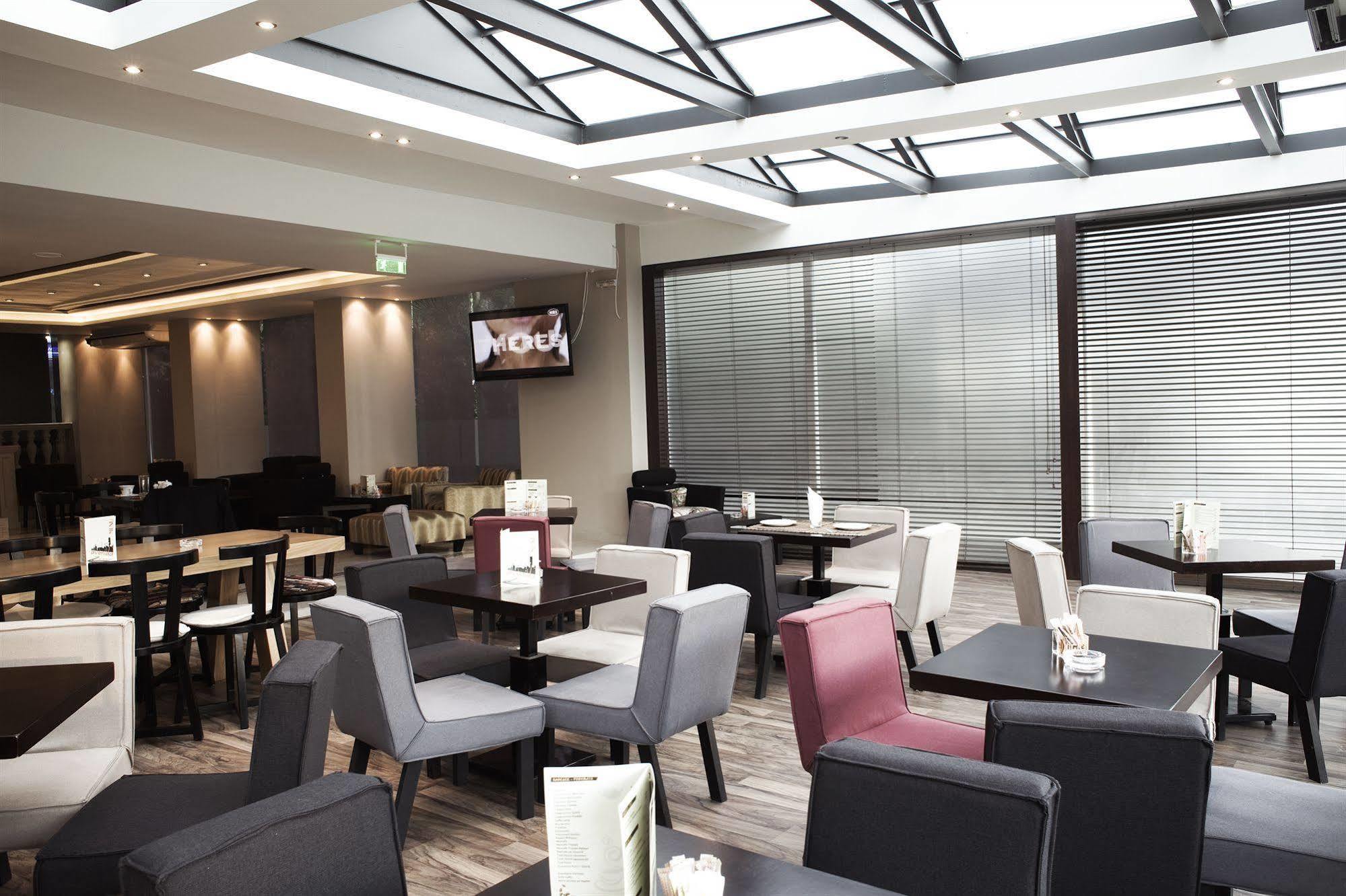Hotel Hellinis Athens