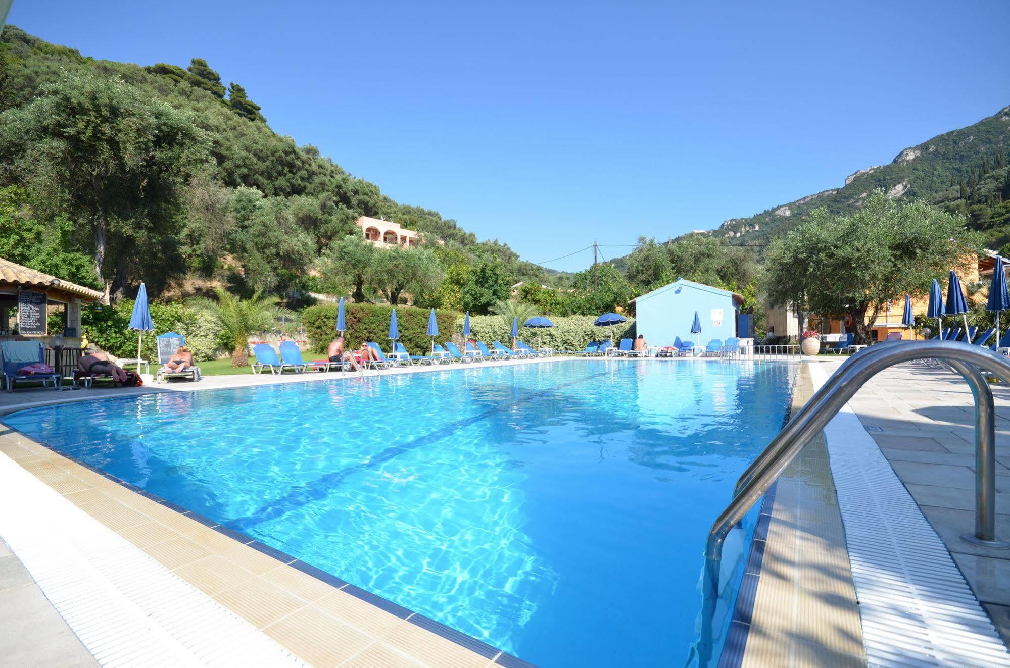 Aparthotel Irene 3*