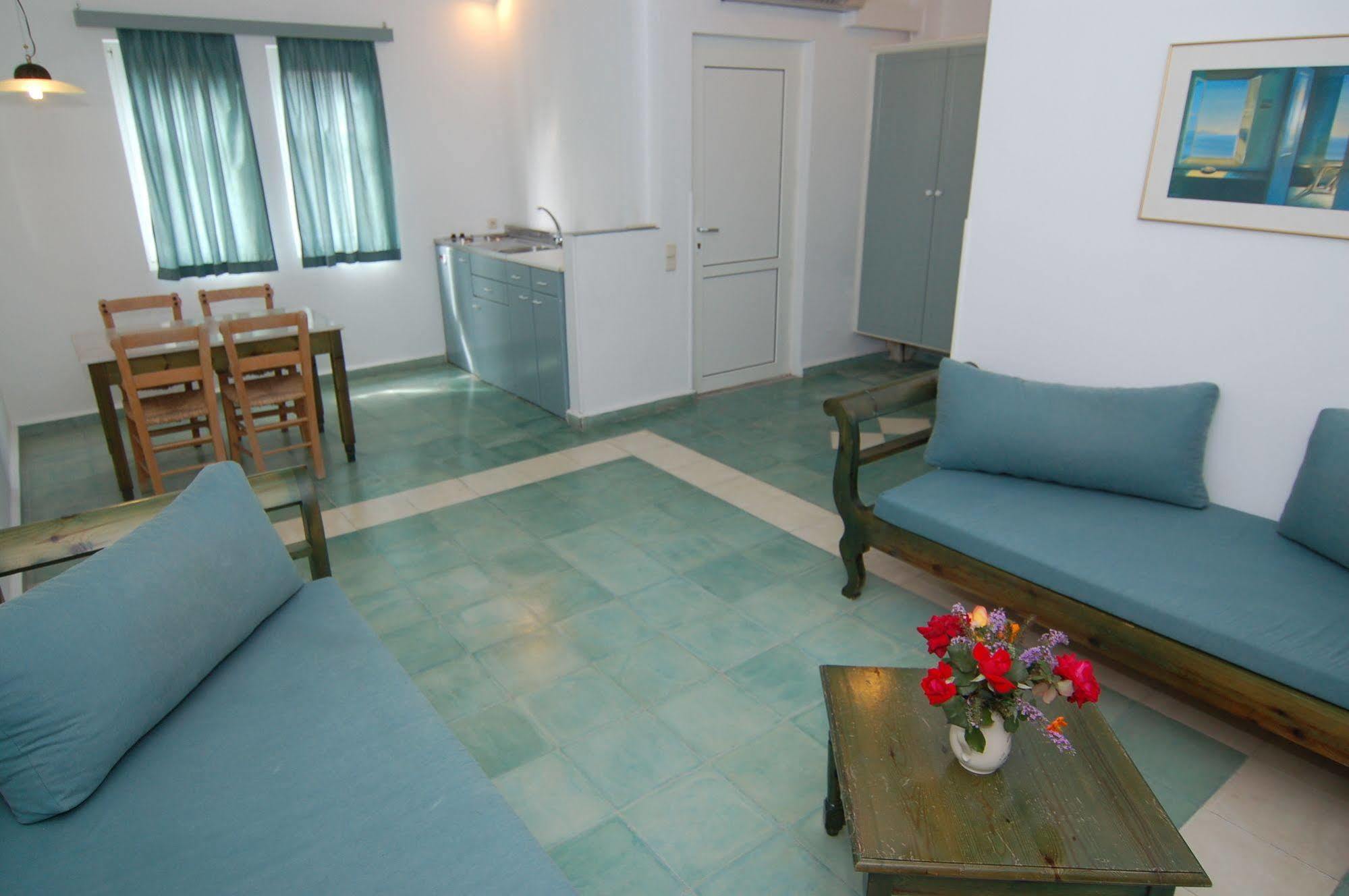 Panselinos Aparthotel