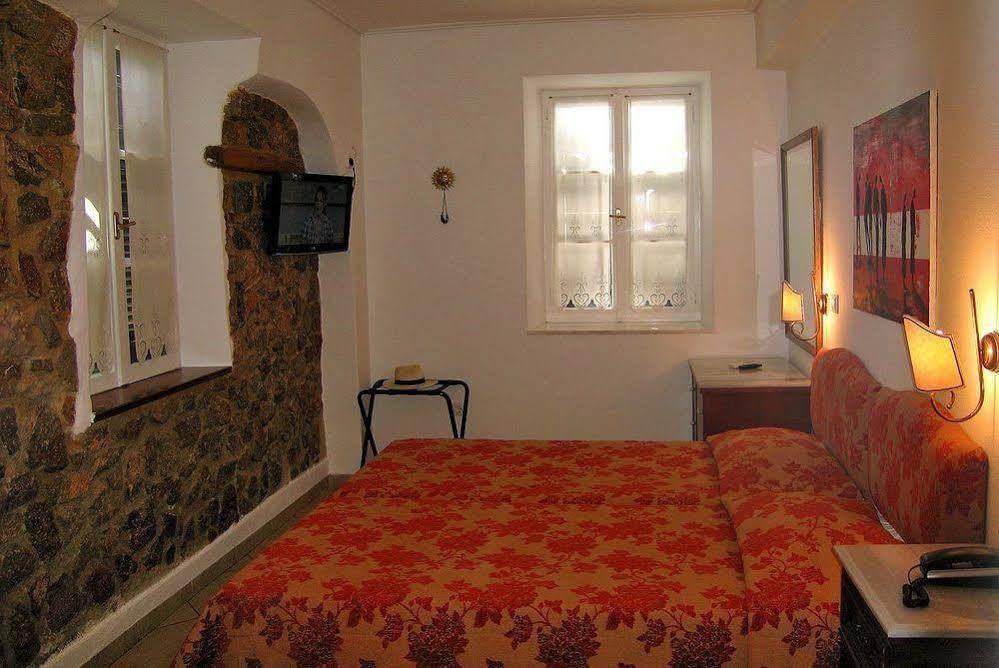 Mistral Guest house