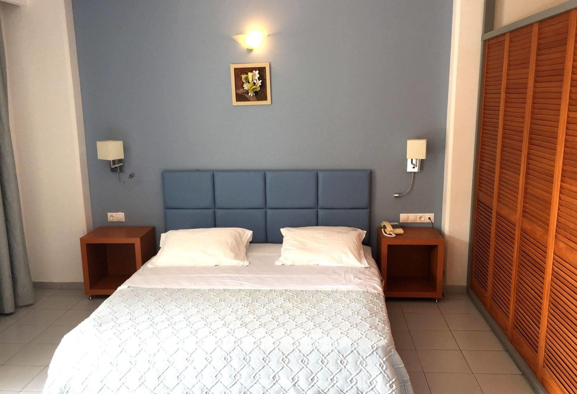 Aparthotel Caravel