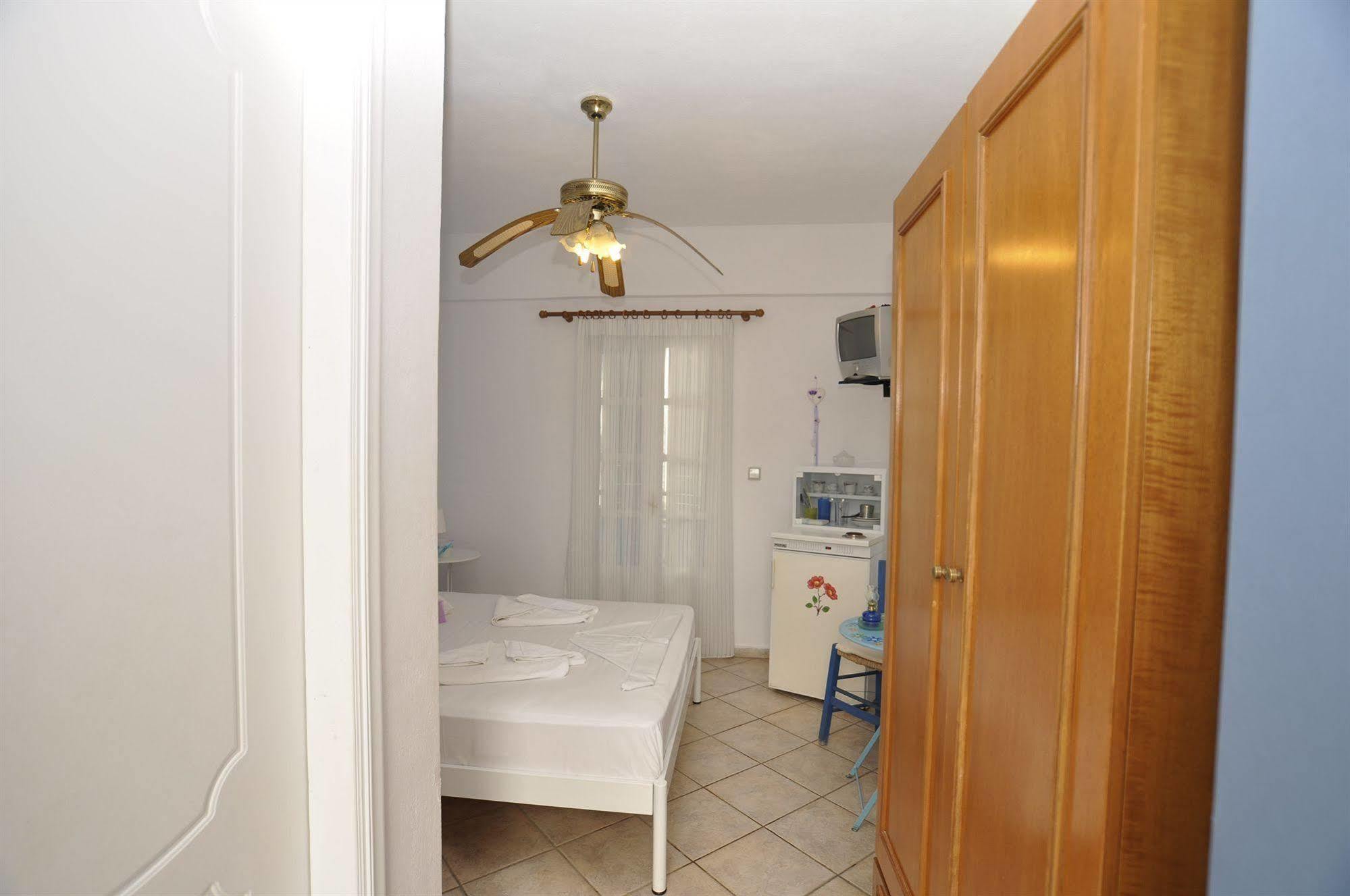 Aparthotel Manos