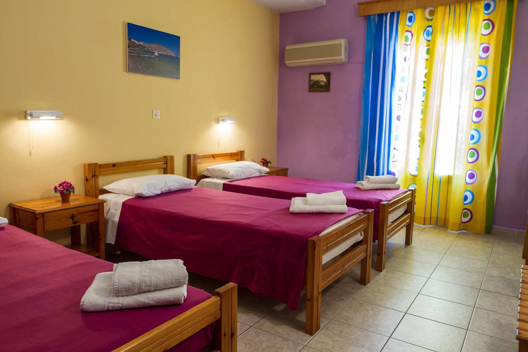 Elefteria Aparthotel Agia Marina (Leros)