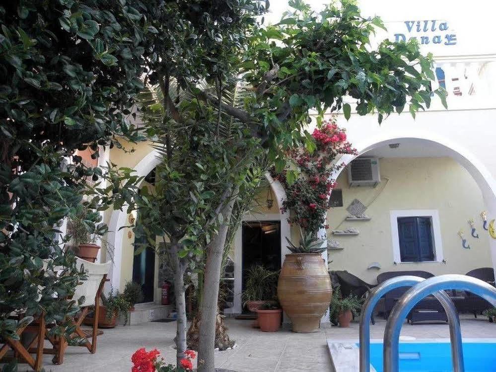 Danae 3* Fira (Santorini)
