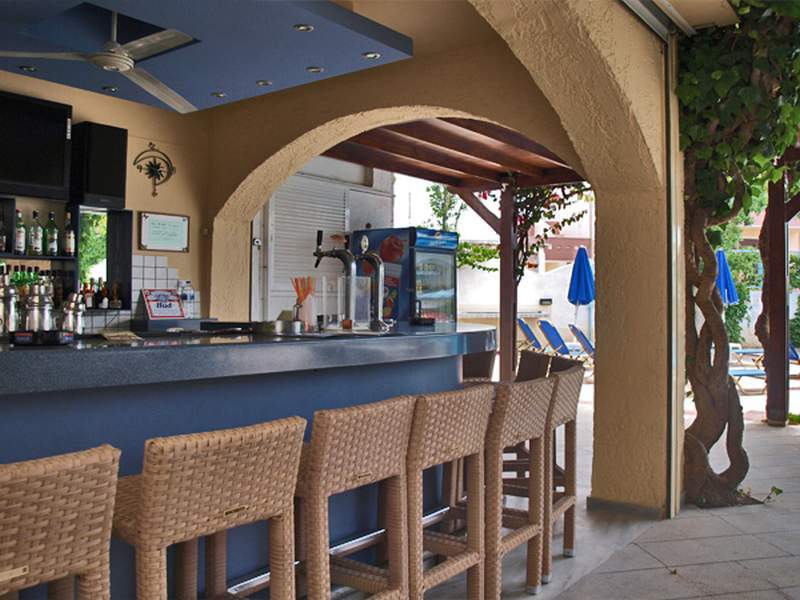 Apollon Aparthotel Platanes (Rethymno)