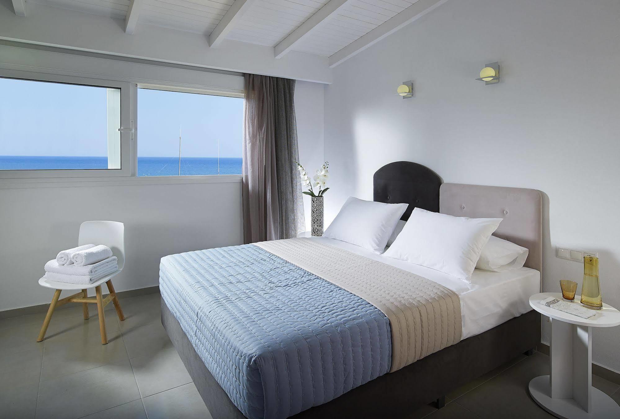 Coral Hotel Hotel 3*