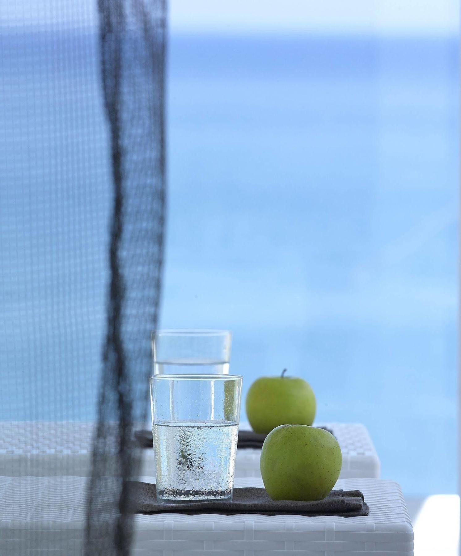Coral Hotel 3*