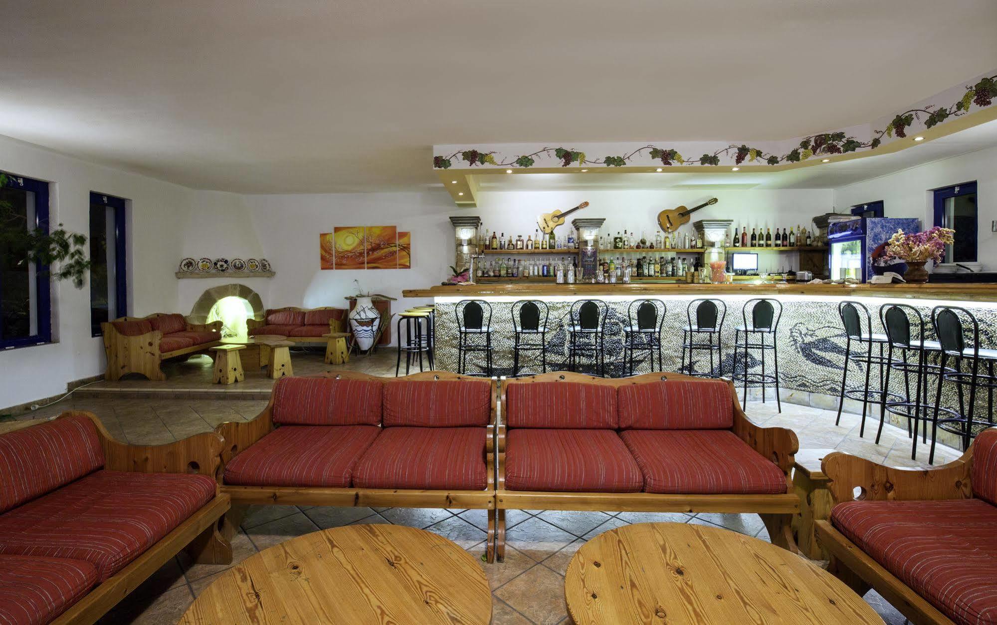 Aparthotel Ekaterini