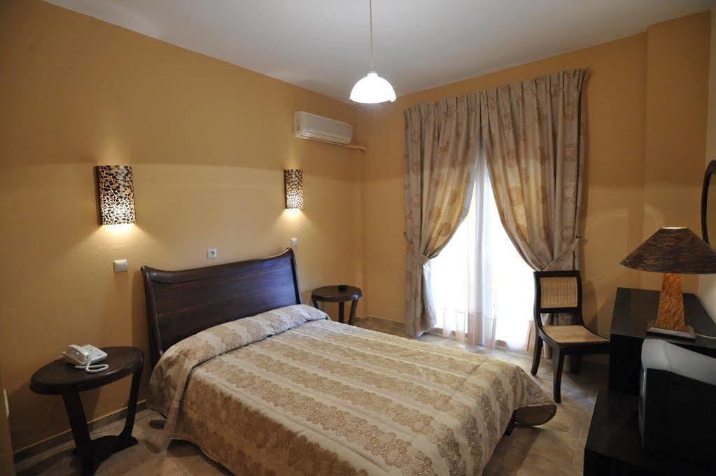 Kalloni 3*
