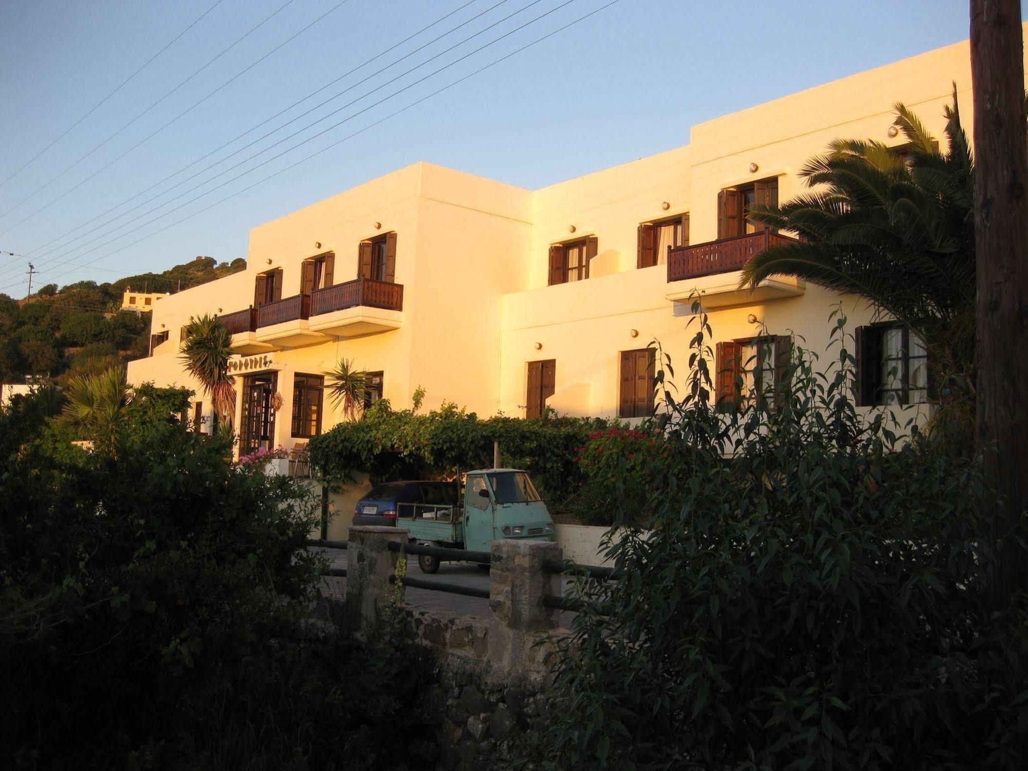 Hotel Porfyris 2*