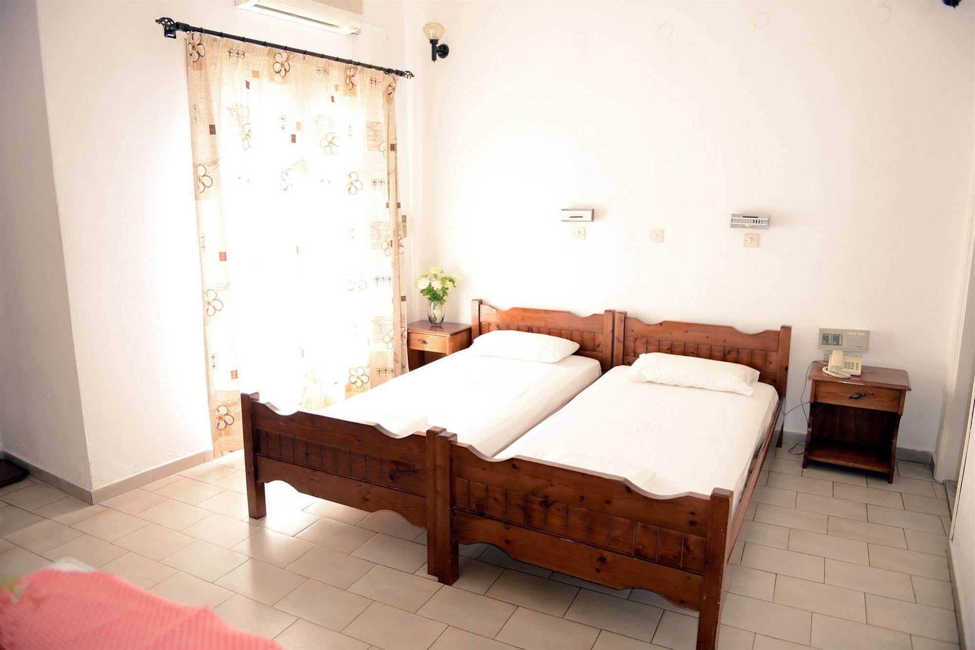 Anthemis Hotel Agios Kirykos (Ikaria)