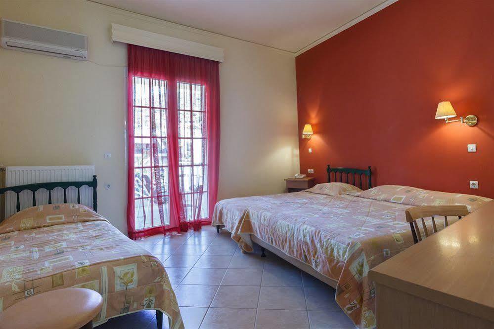 Epidavria Hotel 3*