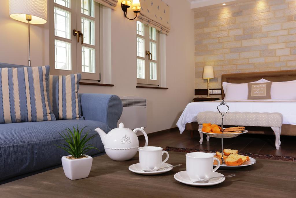 Hotel Gamila Rocks Mountain Aristi