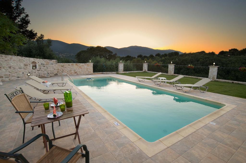Superb With Private Pool Peaceful Location Villa *