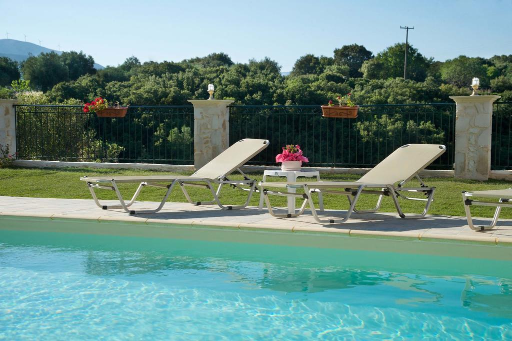 Superb With Private Pool Peaceful Location Villa