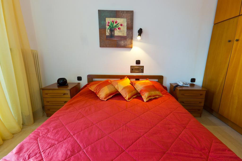 Pavlidis Hotel 2*